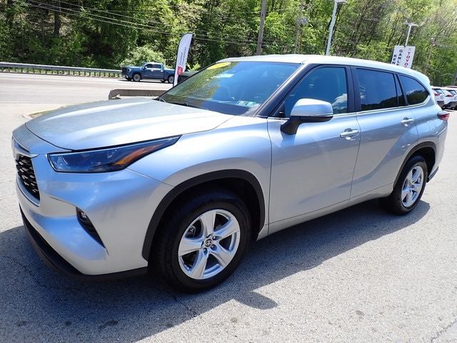 2023 Toyota Highlander Hybrid LE