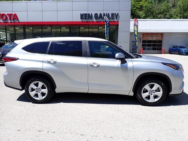 2023 Toyota Highlander Hybrid LE