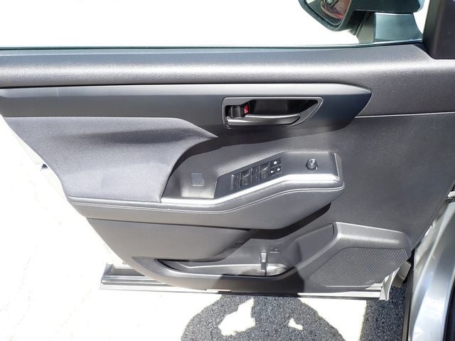 2023 Toyota Highlander Hybrid LE