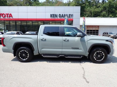 2024 Toyota Tundra SR5