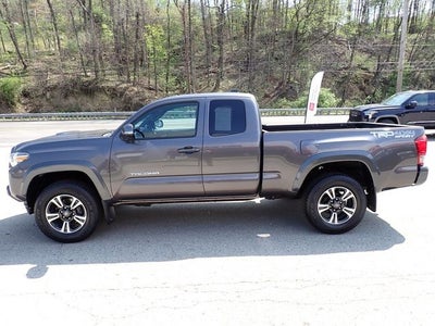 2017 Toyota Tacoma TRD Sport