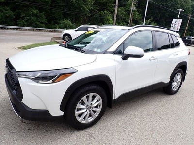2024 Toyota Corolla Cross LE
