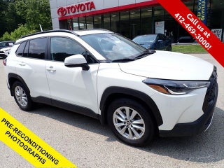 2024 Toyota Corolla Cross LE
