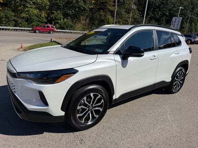 2026 Toyota Corolla Cross Hybrid SE