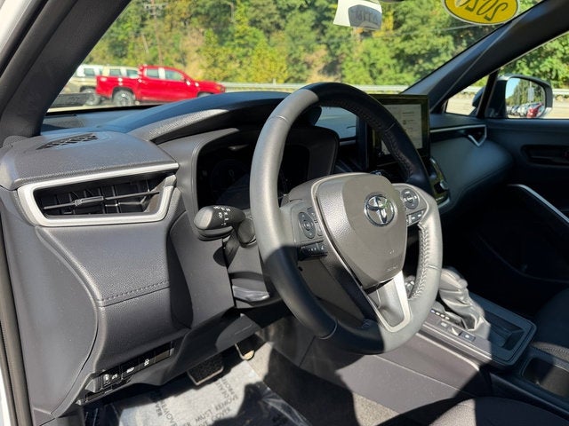 2026 Toyota Corolla Cross Hybrid SE