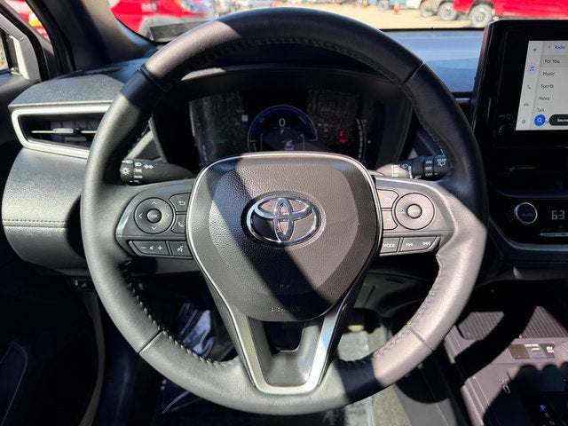 2026 Toyota Corolla Cross Hybrid SE