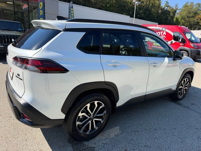 2026 Toyota Corolla Cross Hybrid SE
