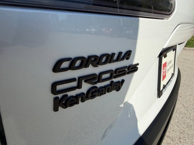 2026 Toyota Corolla Cross Hybrid SE