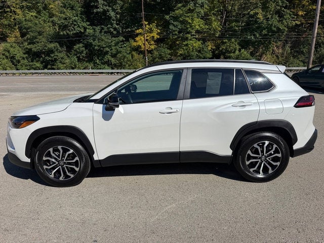 2026 Toyota Corolla Cross Hybrid SE