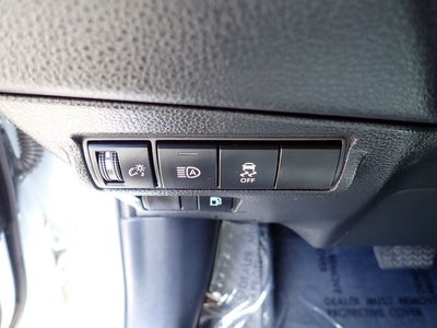 2026 Toyota Corolla Cross Hybrid SE