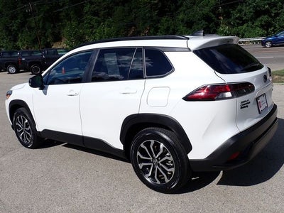 2026 Toyota Corolla Cross Hybrid SE
