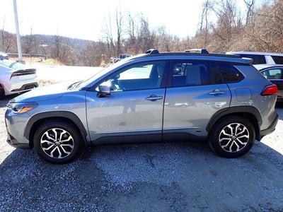 2023 Toyota Corolla Cross Hybrid SE