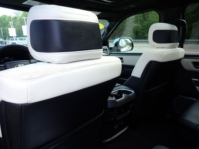 2025 Toyota Sequoia Capstone