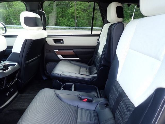 2025 Toyota Sequoia Capstone