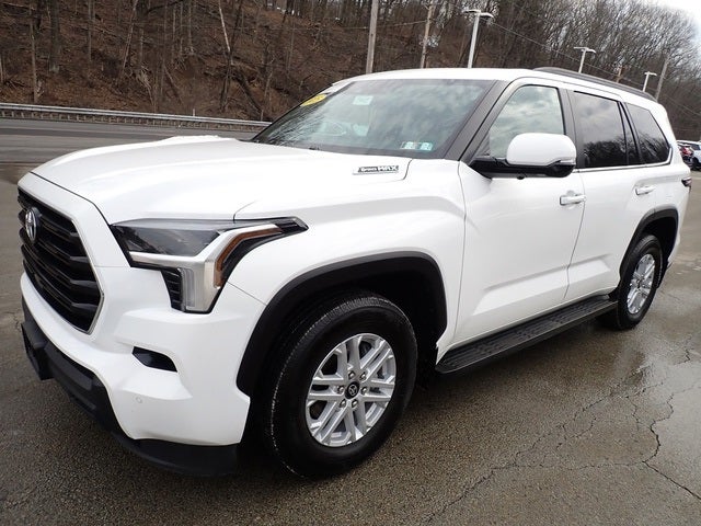 2025 Toyota Sequoia SR5