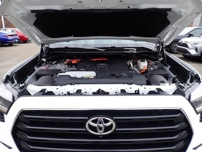 2025 Toyota Sequoia SR5