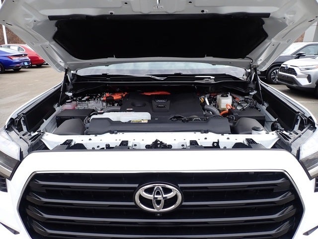 2025 Toyota Sequoia SR5