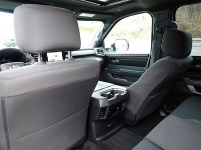 2025 Toyota Sequoia SR5