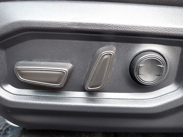 2025 Toyota Sequoia SR5