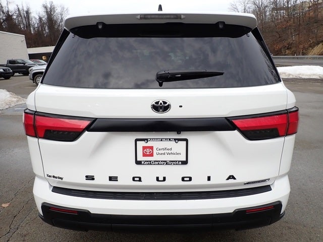 2025 Toyota Sequoia SR5
