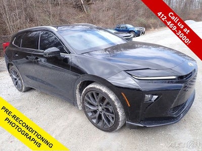 2025 Toyota Crown Signia Limited