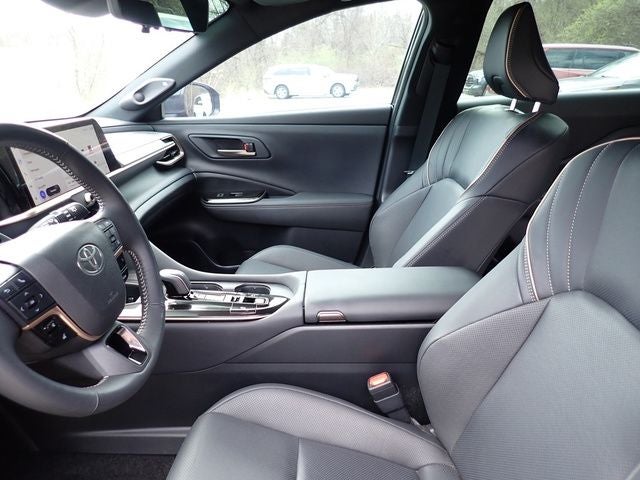 2025 Toyota Crown Signia Limited