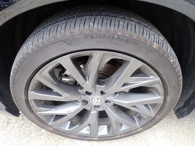 2025 Toyota Crown Signia Limited