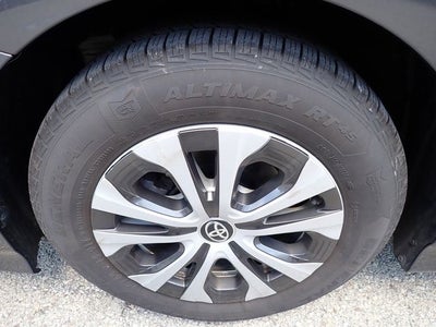 2022 Toyota Prius LE AWD-e