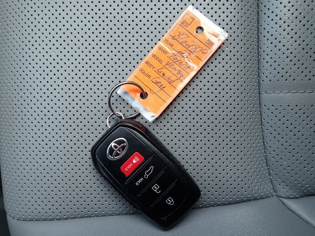 2023 Toyota Venza Limited