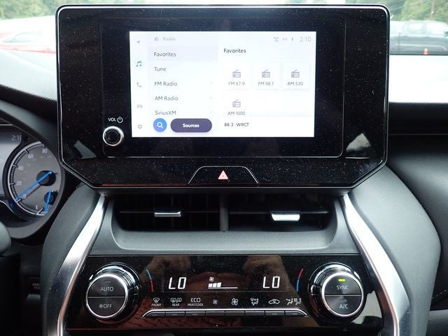 2023 Toyota Venza LE