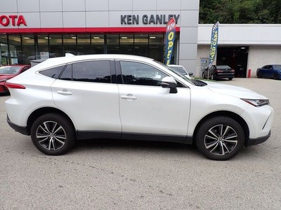 2023 Toyota Venza LE