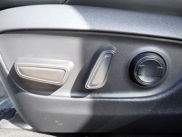 2024 Toyota Venza XLE