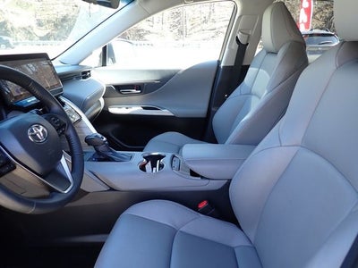 2023 Toyota Venza XLE