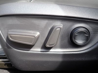 2023 Toyota Venza XLE