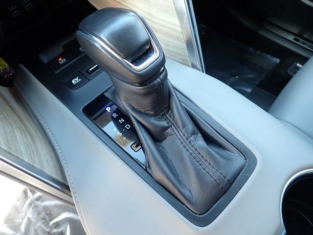 2023 Toyota Venza XLE