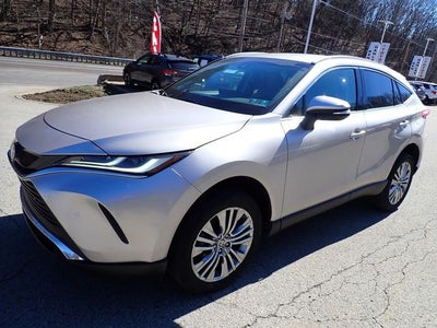 2023 Toyota Venza XLE