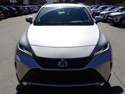 2023 Toyota Venza XLE