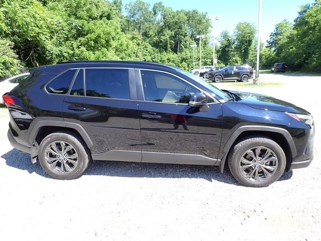 2025 Toyota RAV4 Hybrid XLE Premium