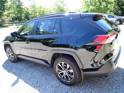 2025 Toyota RAV4 Hybrid XLE Premium