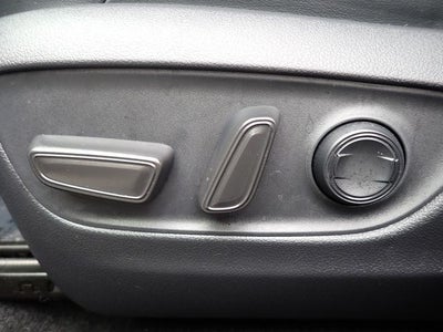 2025 Toyota RAV4 Hybrid XSE