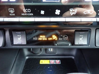 2025 Toyota RAV4 Hybrid XSE