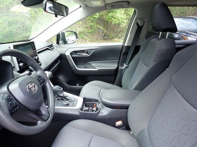 2020 Toyota RAV4 Hybrid XLE