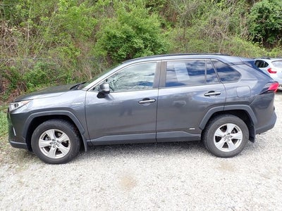 2020 Toyota RAV4 Hybrid XLE