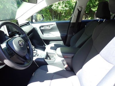 2019 Toyota RAV4 Hybrid XLE