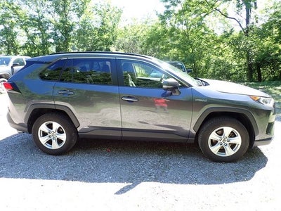 2019 Toyota RAV4 Hybrid XLE