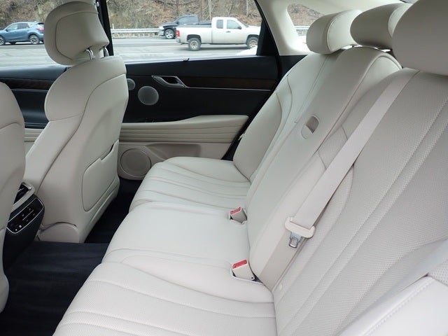 2023 Genesis G80 2.5T