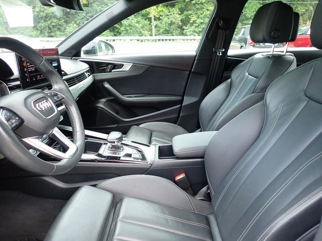 2023 Audi A4 45 S line Premium Plus quattro