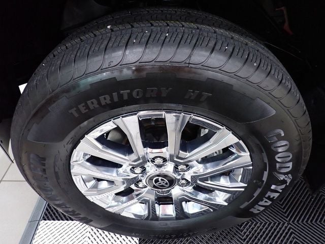 2026 Toyota Tacoma i-FORCE MAX Tacoma Limited