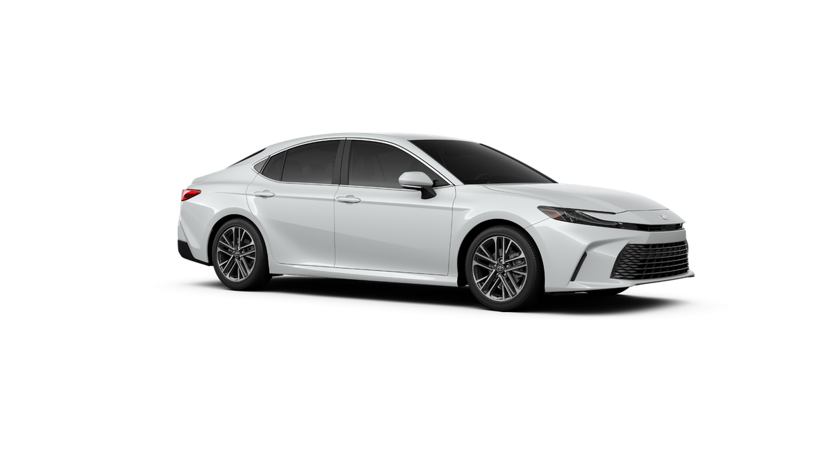 2027 Toyota Camry XLE AWD
