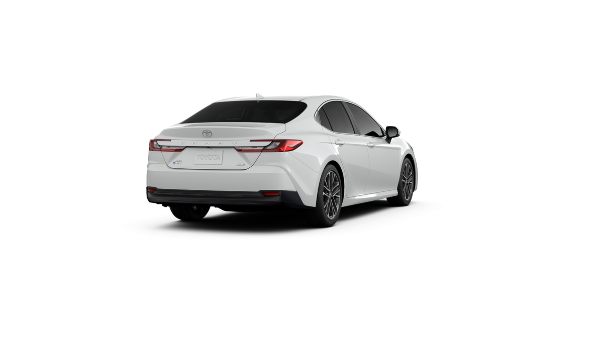 2027 Toyota Camry XLE AWD